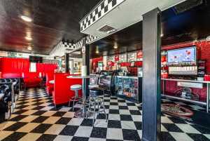 1205 N Chadbourne St (7)