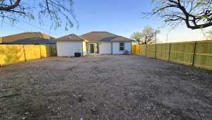 1726 La Follette St (11)