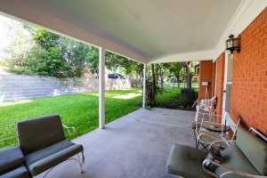1001 Henderson Dr (13)
