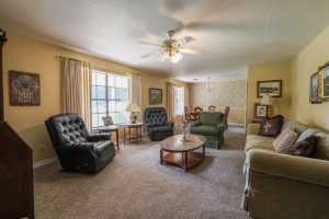 1001 Henderson Dr (6)