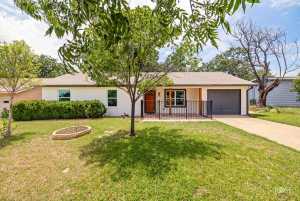 2215 Dartmouth Dr