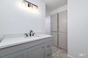 2215 Dartmouth Dr (23)
