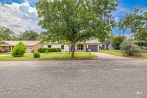 2215 Dartmouth Dr (3)