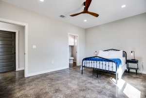 301 Washington Dr (11)