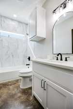 301 Washington Dr (19)