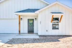 301 Washington Dr (3)