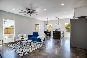 301 Washington Dr (5)