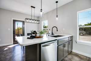 301 Washington Dr (9)