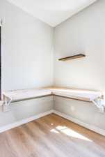 319 N Howard St (25)