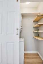 319 N Howard St (27)