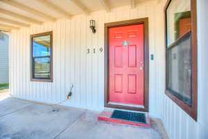 319 N Howard St (2)