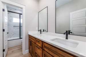 2301 Hillside Dr (32)