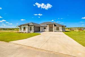 2301 Hillside Dr (7)