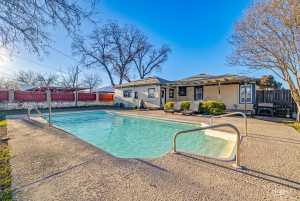 2301 Webster St (34)