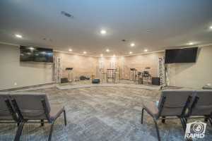940 W 14th St (17)