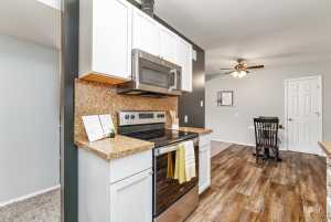 2406 Glenwood Dr (10)