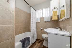 2406 Glenwood Dr (16)