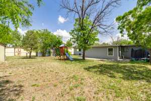 2406 Glenwood Dr (23)