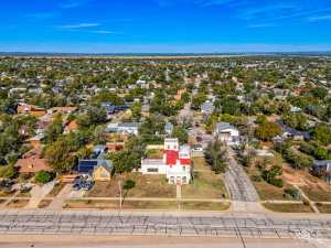 2318 Dallas St (37)