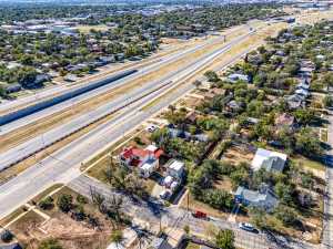 2318 Dallas St (38)