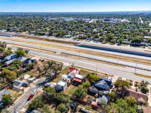 2318 Dallas St (39)