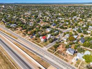 2318 Dallas St (48)