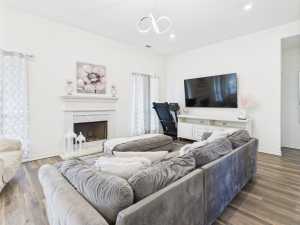 1905 Case Ave (8)