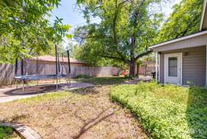 1951 W Twohig Ave (24)