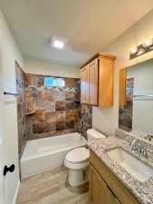2009 Hudson St (13)