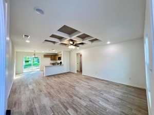 2009 Hudson St (2)