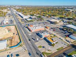 3029 Sherwood Way (32)