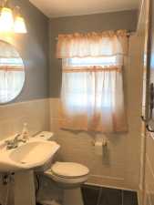 203 La Salle Dr (23)