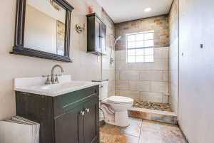 1518 Preusser St (13)