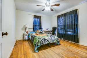 1518 Preusser St (14)