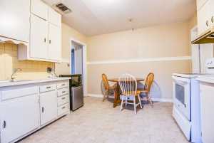 1518 Preusser St (4)