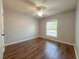 6001 Averill Way (13)