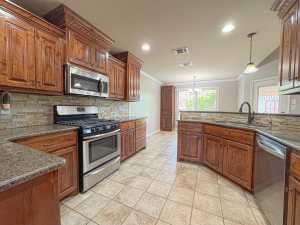 6001 Averill Way (7)