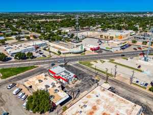 2001 W Harris Ave (30)