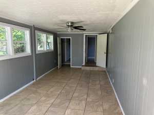 2414 Raney St (10)