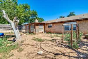 2819 Lindenwood Dr (32)