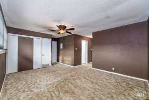 1101 S Crockett St (16)