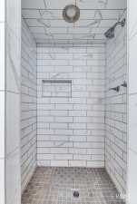 1101 S Crockett St (31)