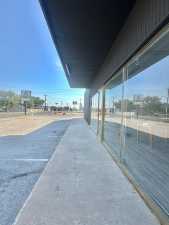 2403 W Ave N
