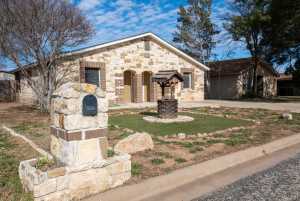 3226 North St (4)