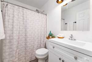 101 W 31st St (17)