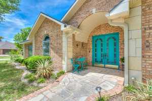 1001 Avondale Ave (3)