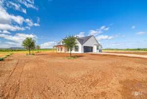 9401 Collett Rd (33)