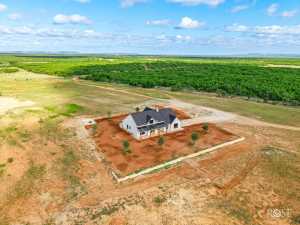 9401 Collett Rd (42)