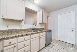 110 Crestwood Dr (11)
