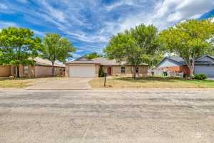 110 Crestwood Dr (2)